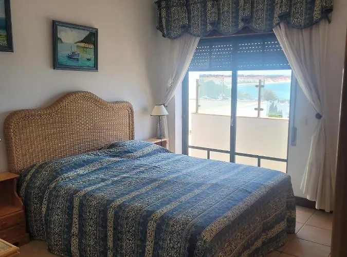 Apart. T2 Olhos De Agua Албуфейра