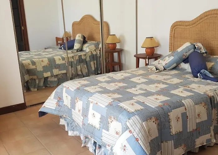 Apart. T2 Olhos De Agua * Албуфейра